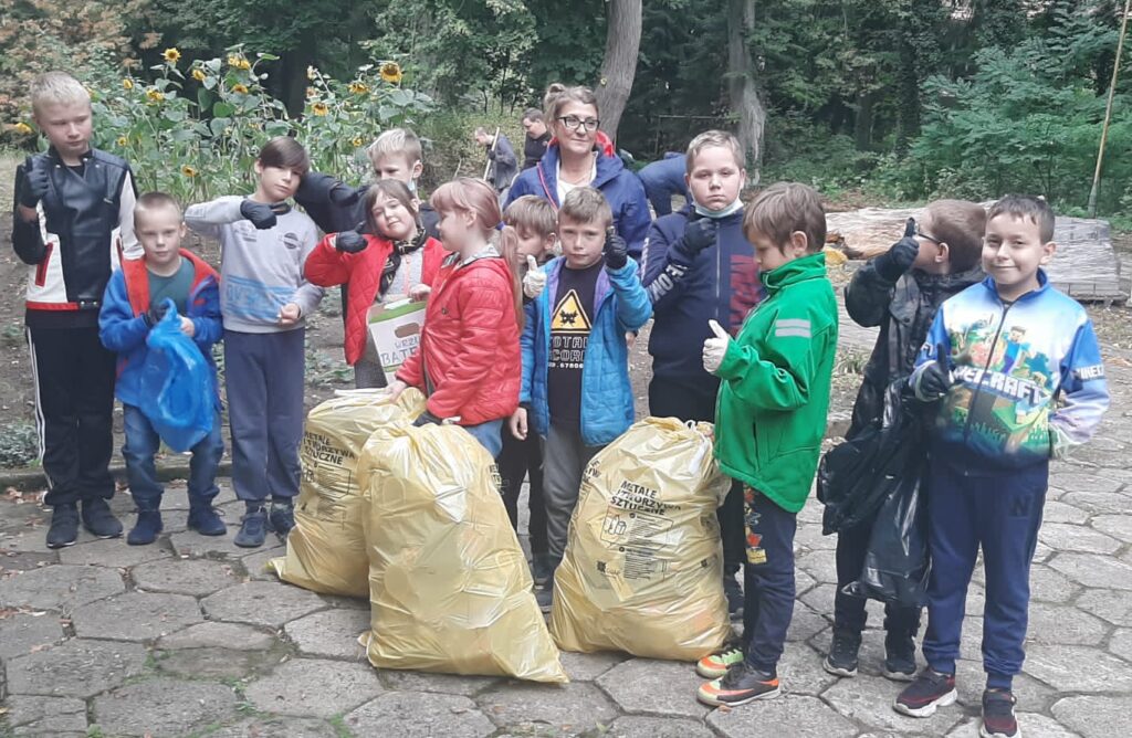 Myślę więc nie śmiecę-wrześniowa akcja Sprzątania Świata